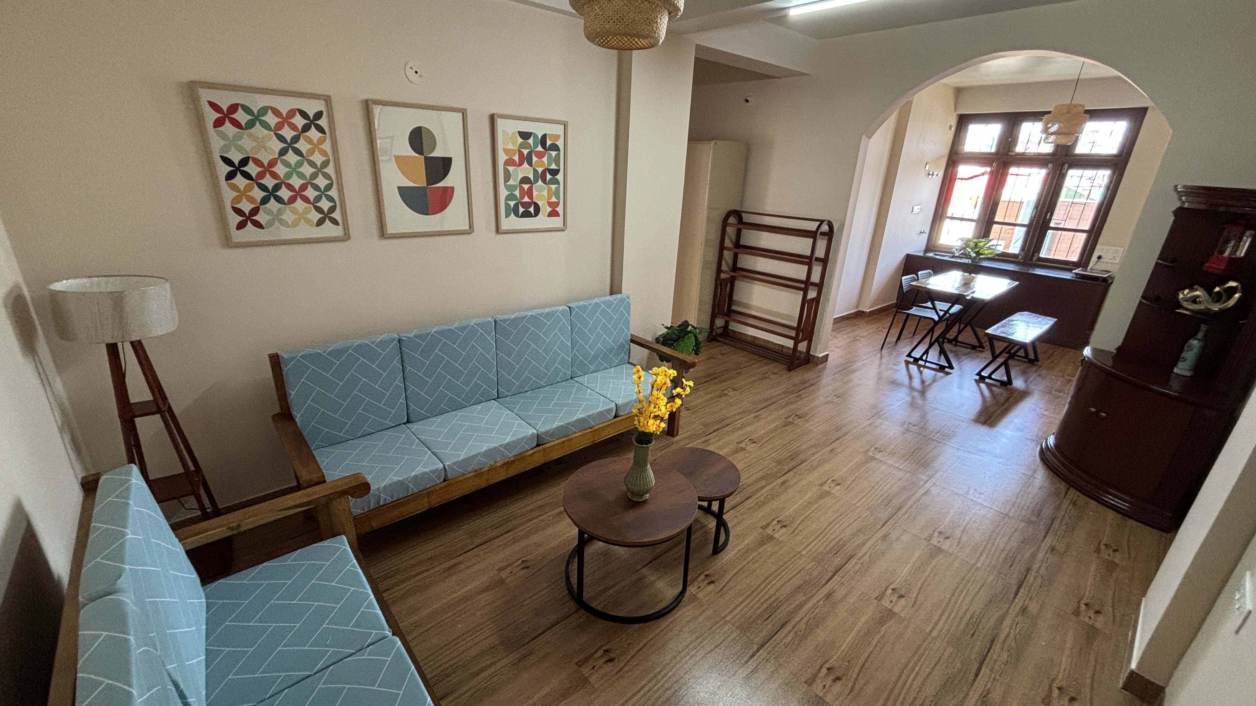 Cozy living room at Bivar Road Retreat homestay in Shillong